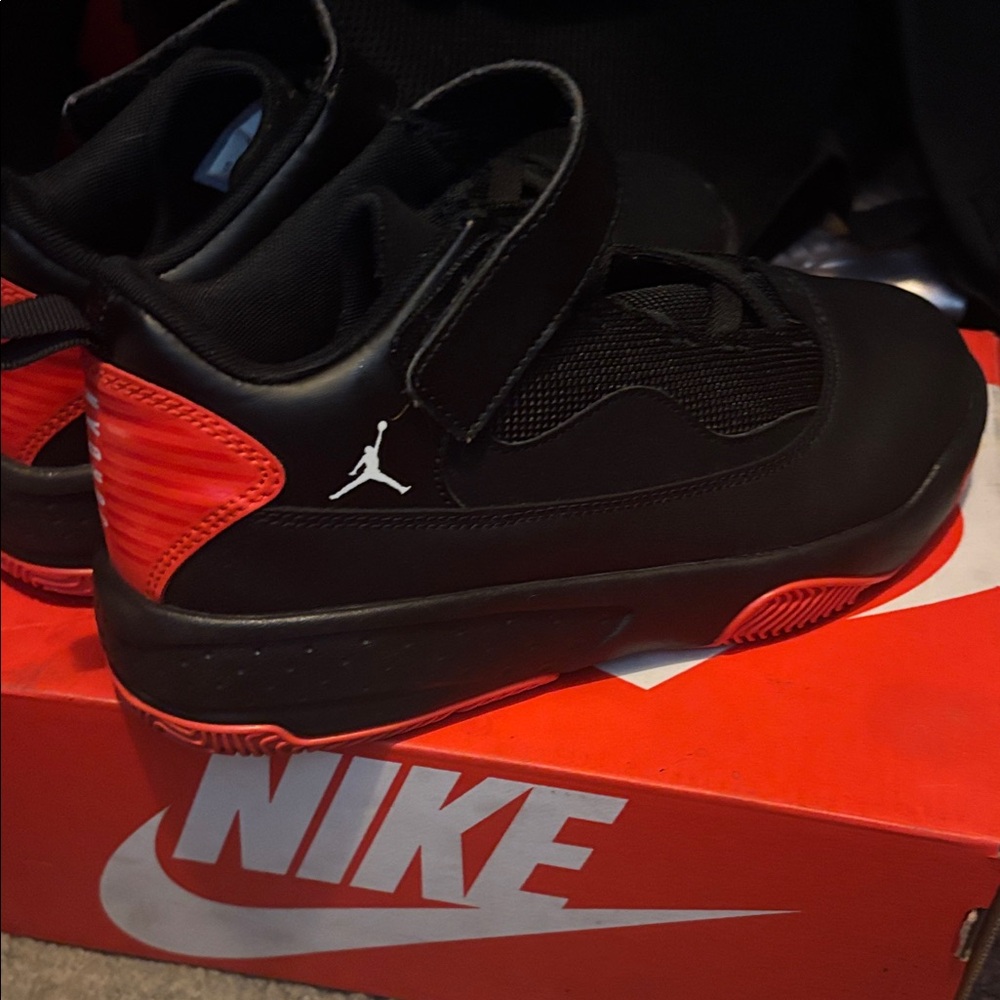 Size 3Y Nike Jordans Black and Red High-Top Sneakers